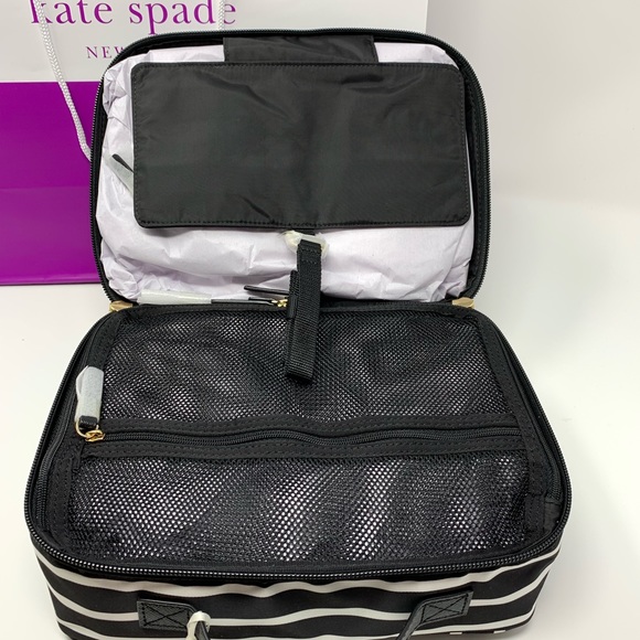 ➕Kate spade Martie cosmetic travel bag Wilson road - Picture 5 of 6